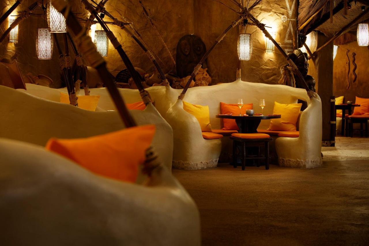 Brühl Hotel Matamba, Phantasialand Erlebnishotel מראה חיצוני תמונה
