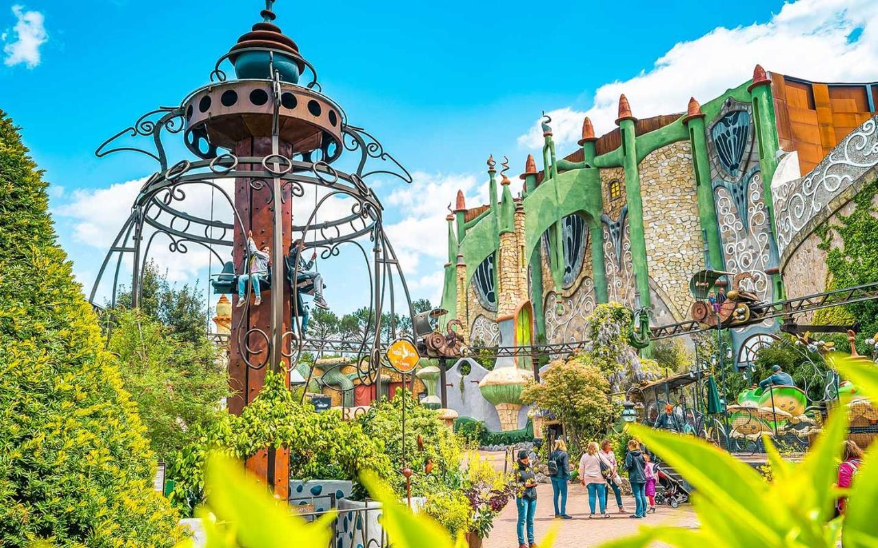 Brühl Hotel Matamba, Phantasialand Erlebnishotel מראה חיצוני תמונה